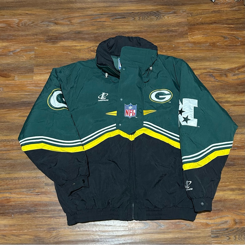SOLD Vintage Logo Athletic Green Bay Packers Super Bowl Champion Puffer Jacket